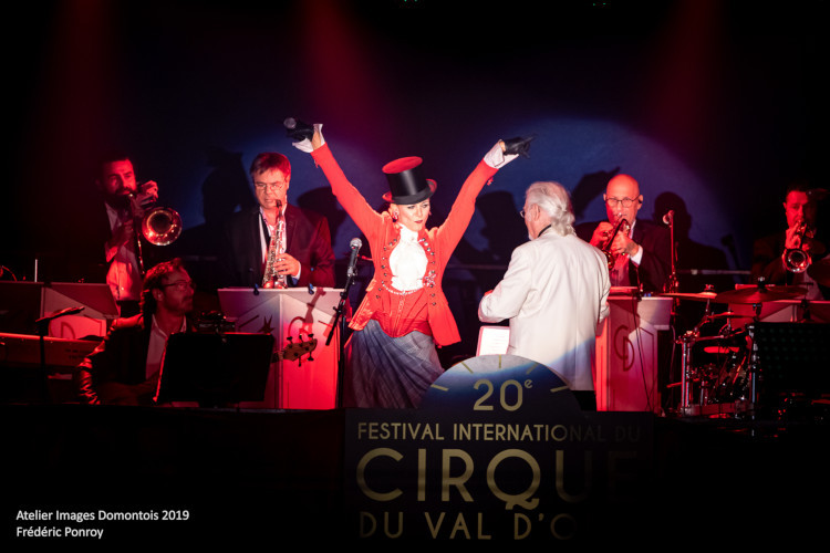 Octobre - Festival Internationnal du Cirque du Val-d'Oise